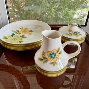 Noritake Chestnuthill Floral Stoneware Bowl, Creamer, and Sugar Set Vintage